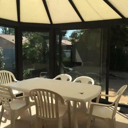 House Situee A 500 Du Port, 4 Couchages Prázdninový dům *