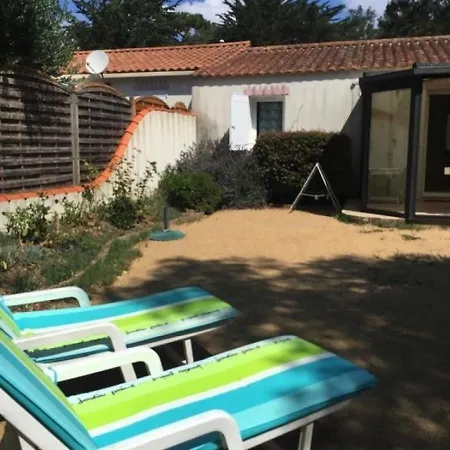 House Situee A 500 Du Port, 4 Couchages