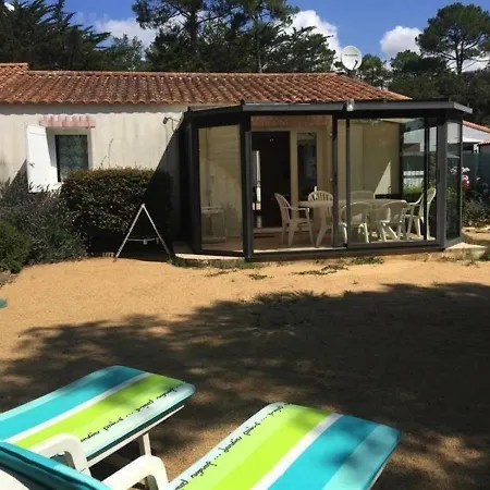 House Situee A 500 Du Port, 4 Couchages *